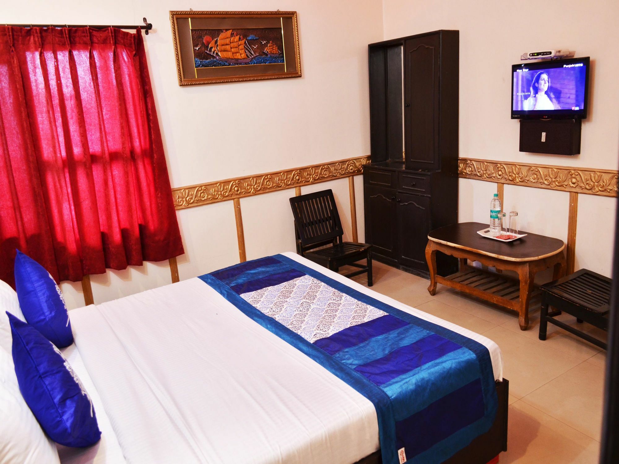 Oyo 5884 Amante Hotel Chandigarh Bagian luar foto